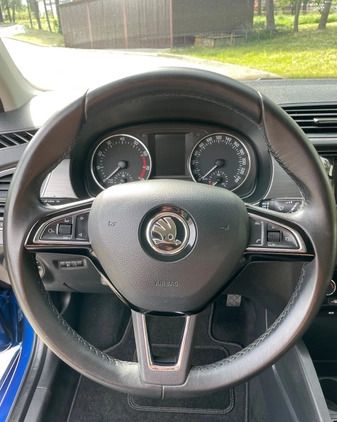 Skoda Fabia cena 37900 przebieg: 160000, rok produkcji 2017 z Olszyna małe 781